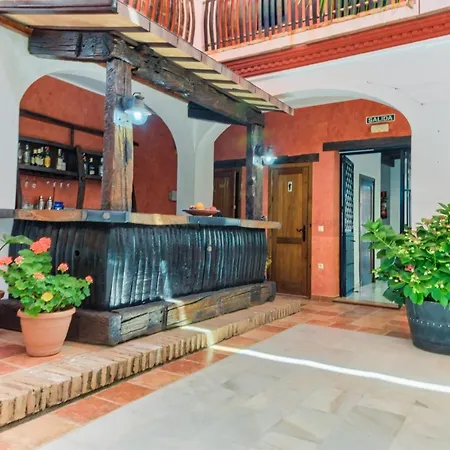 Ξενοδοχείο Pozo Rey *